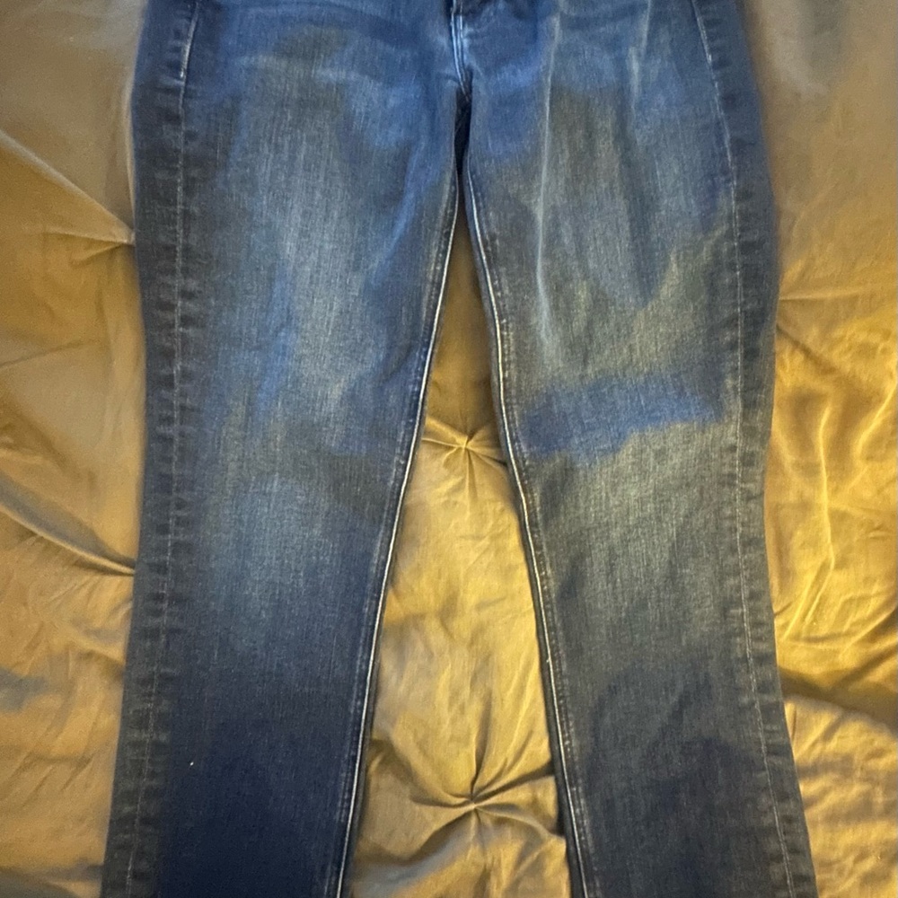 MOTHER The Mid Rise Dazzler Ankle Fray Jeans